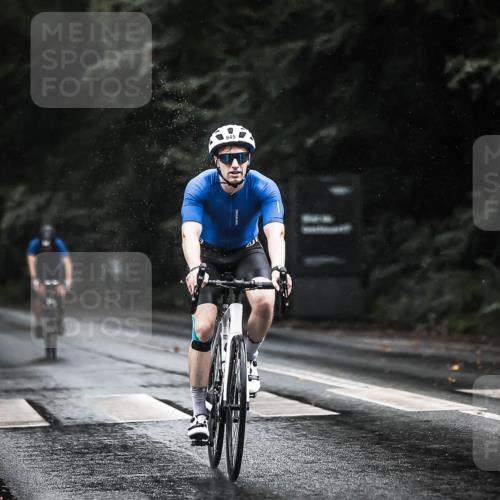 13.09.2026 - Stadtparktriathlon H.Heesch http://msf.ph/oto/10373262 13.09.2026 12:09:24 Radfahren 794, 935, 945, 1039 meine-sportfotos.de