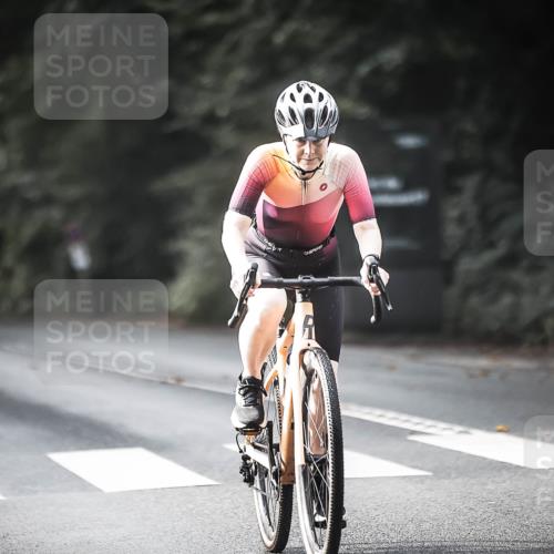 13.09.2026 - Stadtparktriathlon H.Heesch http://msf.ph/oto/10373274 13.09.2026 10:53:02 Radfahren 403, 405, 449, 504, 553, 691 meine-sportfotos.de