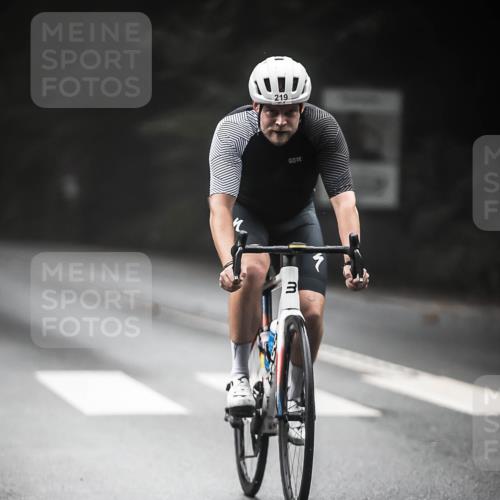 13.09.2026 - Stadtparktriathlon H.Heesch http://msf.ph/oto/10373294 13.09.2026 10:23:12 Radfahren 216, 219, 362, 456 meine-sportfotos.de