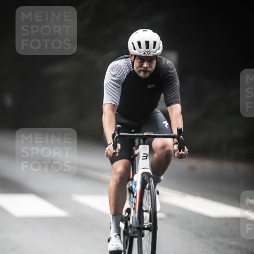 13.09.2026 - Stadtparktriathlon H.Heesch http://msf.ph/oto/10373298 13.09.2026 10:23:13 Radfahren 216, 219, 362, 407, 456 meine-sportfotos.de