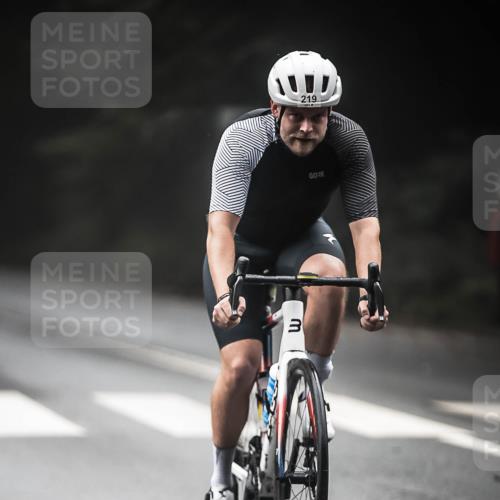 13.09.2026 - Stadtparktriathlon H.Heesch http://msf.ph/oto/10373304 13.09.2026 10:23:13 Radfahren 216, 219, 362, 407, 456 meine-sportfotos.de