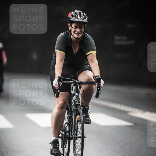 13.09.2026 - Stadtparktriathlon H.Heesch http://msf.ph/oto/10373337 13.09.2026 10:23:16 Radfahren 216, 219, 407, 456 meine-sportfotos.de