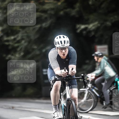 13.09.2026 - Stadtparktriathlon H.Heesch http://msf.ph/oto/10373347 13.09.2026 13:28:44 Radfahren 1402 meine-sportfotos.de
