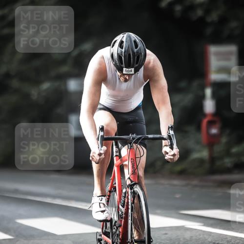 13.09.2026 - Stadtparktriathlon H.Heesch http://msf.ph/oto/10373384 13.09.2026 10:53:07 Radfahren 403, 405, 484, 504, 691 meine-sportfotos.de