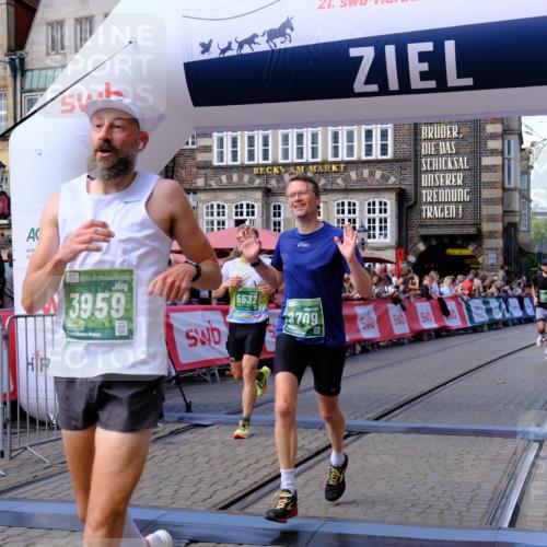 13.09.2026 - 21. swb-Marathon Bremen Tim E. http://msf.ph/oto/10373394 13.09.2026 13:10:43 Ziel 604, 640, 1277, 2605, 3959, 5532, 5620, 6267, 7881, 8033, 8064, 8709 meine-sportfotos.de