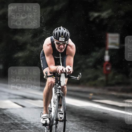 13.09.2026 - Stadtparktriathlon H.Heesch http://msf.ph/oto/10373419 13.09.2026 12:09:38 Radfahren 869, 928, 997, 1059 meine-sportfotos.de