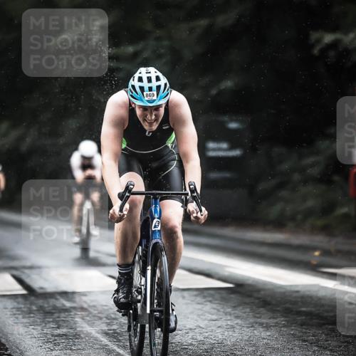 13.09.2026 - Stadtparktriathlon H.Heesch http://msf.ph/oto/10373438 13.09.2026 12:09:39 Radfahren 869, 928, 997, 1059 meine-sportfotos.de