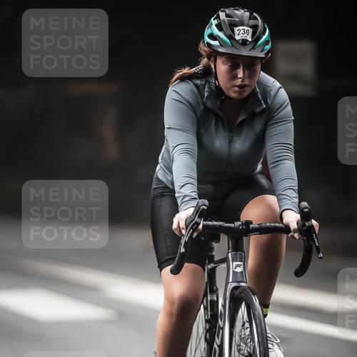 13.09.2026 - Stadtparktriathlon H.Heesch http://msf.ph/oto/10373449 13.09.2026 10:23:24 Radfahren 230, 341, 407 meine-sportfotos.de