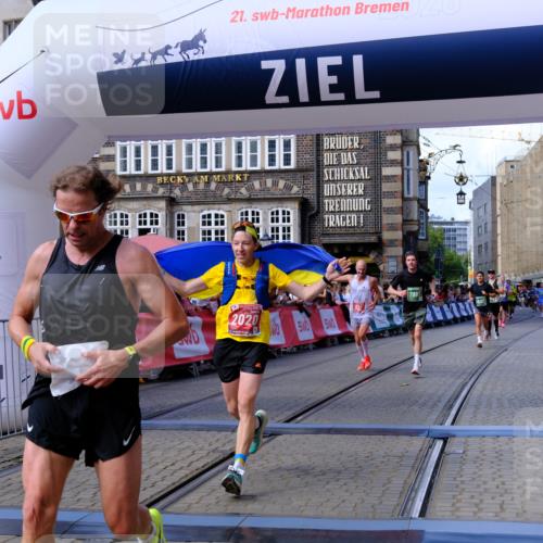 13.09.2026 - 21. swb-Marathon Bremen Tim E. http://msf.ph/oto/10373516 13.09.2026 13:10:50 Ziel 604, 640, 1181, 1277, 1554, 2605, 4727, 5066, 5152, 5532, 5620, 5648, 6267, 7881, 8033 meine-sportfotos.de