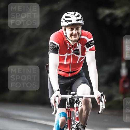 13.09.2026 - Stadtparktriathlon H.Heesch http://msf.ph/oto/10373533 13.09.2026 10:53:17 Radfahren 497 meine-sportfotos.de