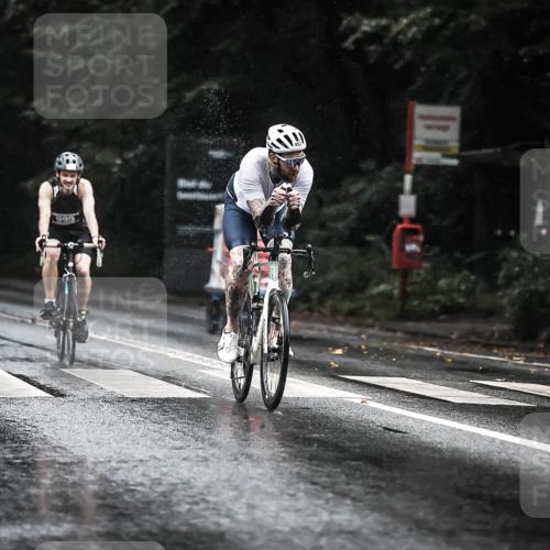 13.09.2026 - Stadtparktriathlon H.Heesch http://msf.ph/oto/10373565 13.09.2026 12:09:52 Radfahren 871, 952, 977, 990, 995, 1027 meine-sportfotos.de