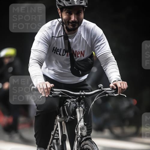 13.09.2026 - Stadtparktriathlon H.Heesch http://msf.ph/oto/10373566 13.09.2026 10:23:38 Radfahren 250 meine-sportfotos.de