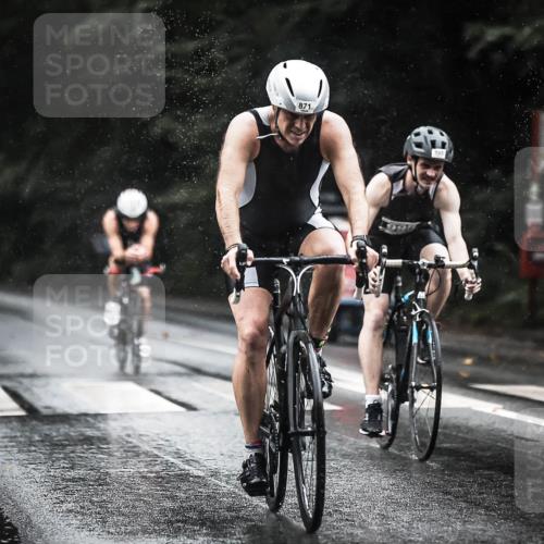 13.09.2026 - Stadtparktriathlon H.Heesch http://msf.ph/oto/10373590 13.09.2026 12:09:53 Radfahren 871, 952, 977, 990, 995, 1027 meine-sportfotos.de