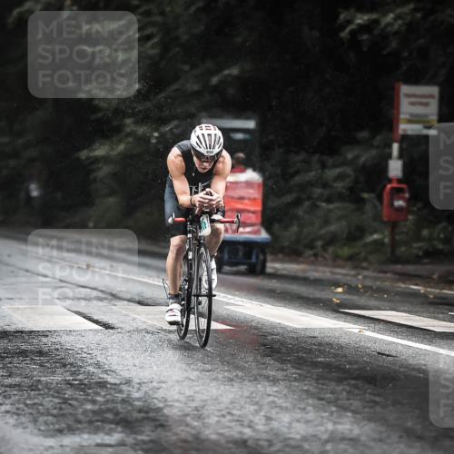 13.09.2026 - Stadtparktriathlon H.Heesch http://msf.ph/oto/10373602 13.09.2026 12:09:54 Radfahren 871, 952, 977, 990, 995, 1027 meine-sportfotos.de