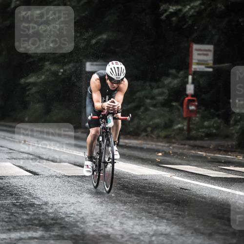 13.09.2026 - Stadtparktriathlon H.Heesch http://msf.ph/oto/10373605 13.09.2026 12:09:54 Radfahren 871, 952, 977, 990, 995, 1027 meine-sportfotos.de
