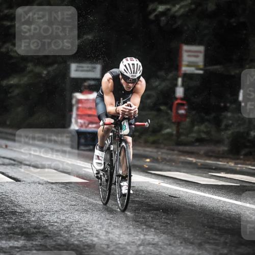 13.09.2026 - Stadtparktriathlon H.Heesch http://msf.ph/oto/10373611 13.09.2026 12:09:54 Radfahren 871, 952, 977, 990, 995, 1027 meine-sportfotos.de