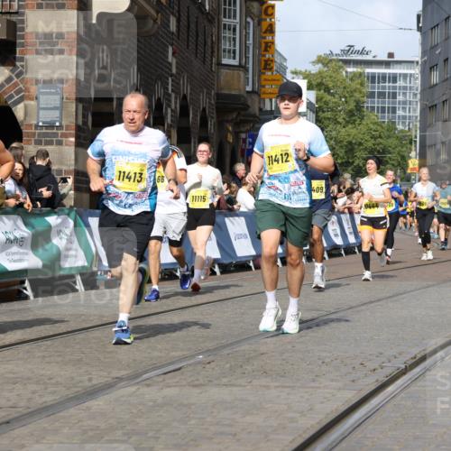13.09.2026 - 21. swb-Marathon Bremen Strokosch-Dieckow http://msf.ph/oto/10373612 13.09.2026 11:01:59 Ziel 10181, 10251, 10332, 10497, 11075, 11150, 11305, 11324, 11412, 11413, 11479, 11486, 11550, 11551, 11666, 11668, 11747, 11788, 11798, 11985, 11986, 12047, 12379, 10173, 10439, 10473, 10500, 10617, 10636, 10803, 10924, 11249, 11576, 11811, 12016, 12042, 12094, 12134, 12135, 12145, 12360, 12437, 12506 meine-sportfotos.de