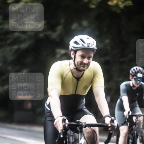 13.09.2026 - Stadtparktriathlon H.Heesch http://msf.ph/oto/10373621 13.09.2026 13:29:25 Radfahren 1212, 1237, 1386, 1406, 1430, 1453 meine-sportfotos.de