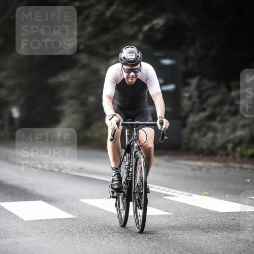 13.09.2026 - Stadtparktriathlon H.Heesch http://msf.ph/oto/10373664 13.09.2026 10:53:30 Radfahren 398, 465, 524, 566 meine-sportfotos.de