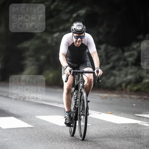 13.09.2026 - Stadtparktriathlon H.Heesch http://msf.ph/oto/10373667 13.09.2026 10:53:30 Radfahren 398, 465, 524, 566 meine-sportfotos.de