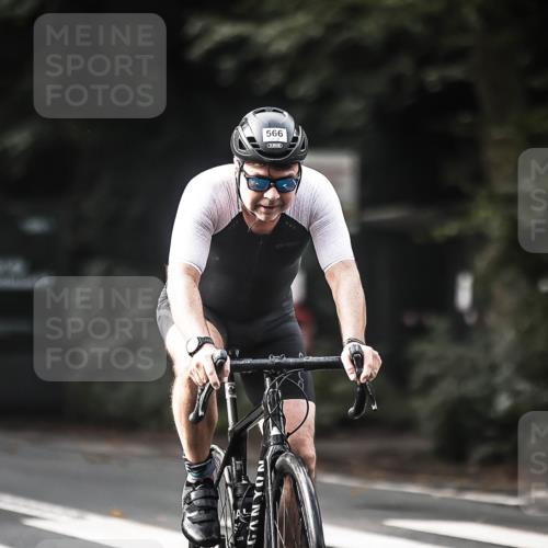 13.09.2026 - Stadtparktriathlon H.Heesch http://msf.ph/oto/10373686 13.09.2026 10:53:30 Radfahren 398, 465, 524, 566 meine-sportfotos.de