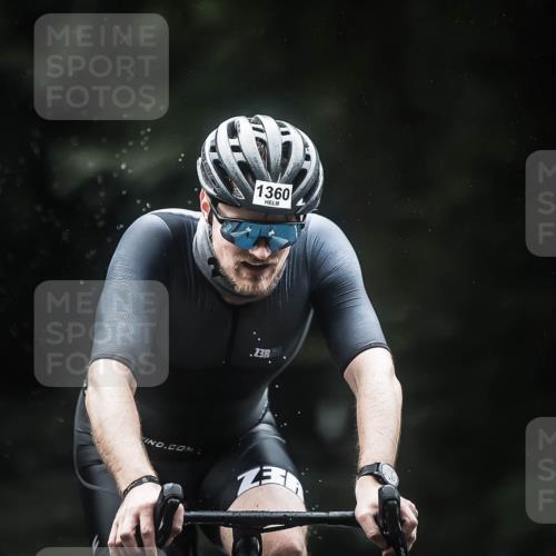 13.09.2026 - Stadtparktriathlon H.Heesch http://msf.ph/oto/10373710 13.09.2026 13:29:39 Radfahren 1360, 1385, 1435 meine-sportfotos.de