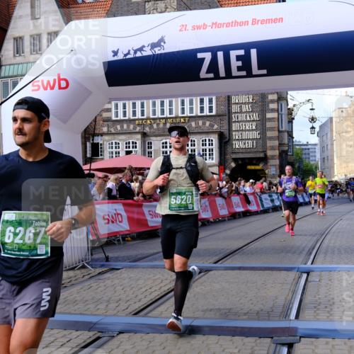 13.09.2026 - 21. swb-Marathon Bremen Tim E. http://msf.ph/oto/10373747 13.09.2026 13:10:56 Ziel 640, 1181, 1385, 1498, 1554, 2347, 2605, 4727, 5066, 5152, 5155, 5387, 5620, 5648, 6267, 7881, 9659, 13248 meine-sportfotos.de