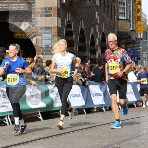 13.09.2026 - 21. swb-Marathon Bremen Strokosch-Dieckow http://msf.ph/oto/10373750 13.09.2026 11:02:05 Ziel 10251, 10332, 10409, 10444, 10497, 11075, 11115, 11150, 11305, 11369, 11412, 11413, 11479, 11486, 11668, 11747, 11859, 11985, 11986, 12379, 12412, 12466, 10153, 10173, 10331, 10439, 10473, 10636, 10915, 10943, 11249, 11576, 11811, 11853, 11886, 12042, 12094, 12134, 12135, 12437 meine-sportfotos.de