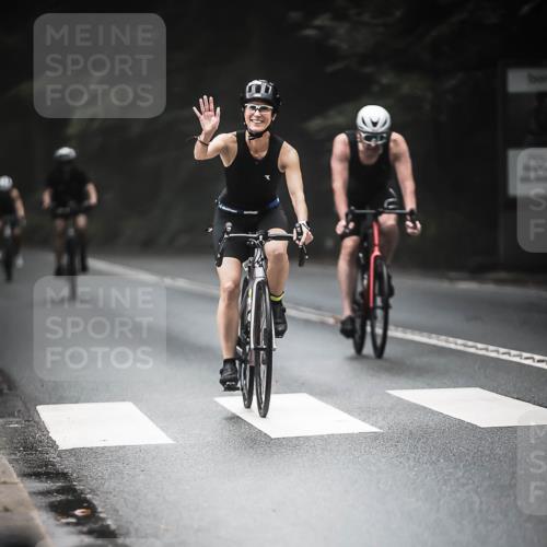 13.09.2026 - Stadtparktriathlon H.Heesch http://msf.ph/oto/10373764 13.09.2026 10:24:07 Radfahren 295, 301, 306, 403 meine-sportfotos.de