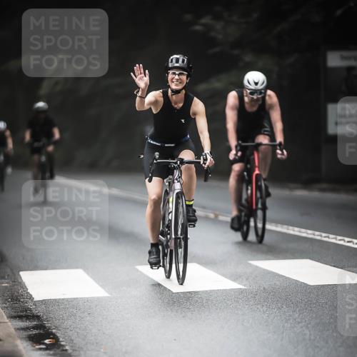 13.09.2026 - Stadtparktriathlon H.Heesch http://msf.ph/oto/10373771 13.09.2026 10:24:07 Radfahren 295, 301, 306, 403 meine-sportfotos.de