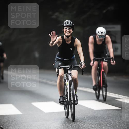 13.09.2026 - Stadtparktriathlon H.Heesch http://msf.ph/oto/10373785 13.09.2026 10:24:08 Radfahren 295, 301, 306, 320, 403, 409 meine-sportfotos.de