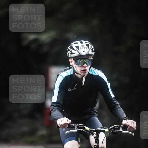 13.09.2026 - Stadtparktriathlon H.Heesch http://msf.ph/oto/10373787 13.09.2026 13:29:50 Radfahren 1343, 1433 meine-sportfotos.de
