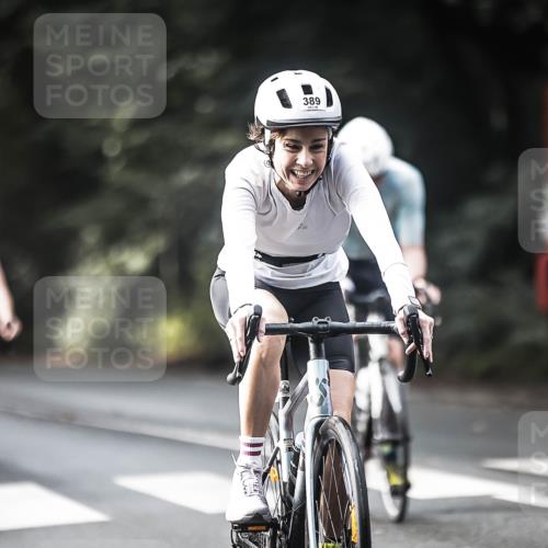 13.09.2026 - Stadtparktriathlon H.Heesch http://msf.ph/oto/10373835 13.09.2026 10:53:48 Radfahren 346, 389, 419, 433, 434, 439, 452, 460, 487, 494, 533 meine-sportfotos.de