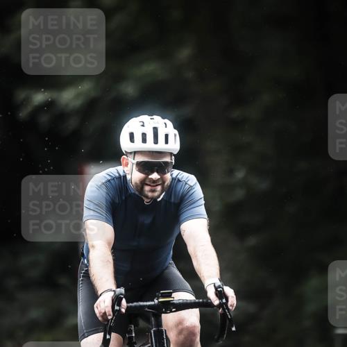 13.09.2026 - Stadtparktriathlon H.Heesch http://msf.ph/oto/10373838 13.09.2026 13:29:55 Radfahren 1343, 1433 meine-sportfotos.de