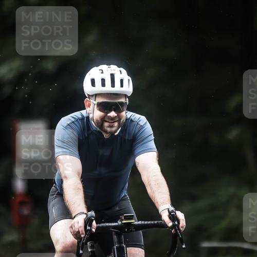 13.09.2026 - Stadtparktriathlon H.Heesch http://msf.ph/oto/10373845 13.09.2026 13:29:55 Radfahren 1343, 1433 meine-sportfotos.de