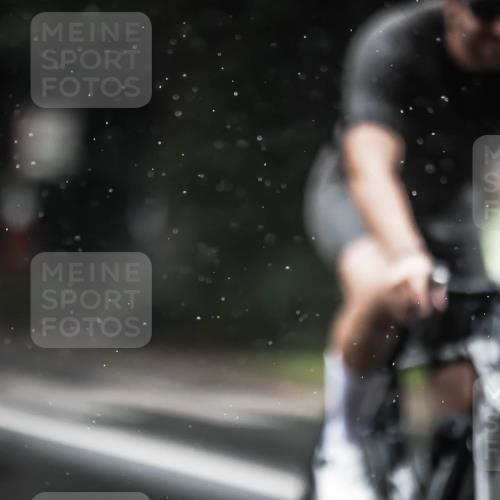 13.09.2026 - Stadtparktriathlon H.Heesch http://msf.ph/oto/10373867 13.09.2026 12:10:24 Radfahren 856, 860, 933, 965, 1062, 1063 meine-sportfotos.de