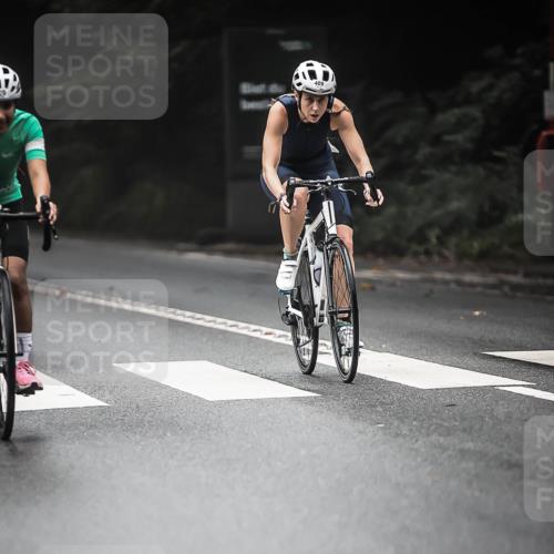 13.09.2026 - Stadtparktriathlon H.Heesch http://msf.ph/oto/10373869 13.09.2026 10:24:13 Radfahren 301, 306, 320, 403, 409, 445 meine-sportfotos.de