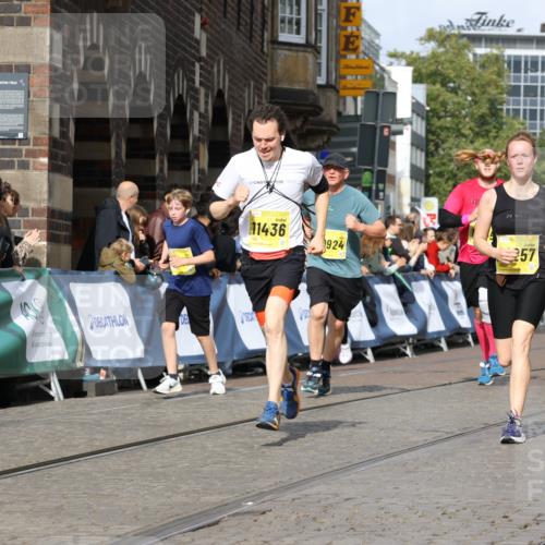 13.09.2026 - 21. swb-Marathon Bremen Strokosch-Dieckow http://msf.ph/oto/10373887 13.09.2026 11:02:07 Ziel 10332, 10409, 10444, 10497, 10817, 11075, 11115, 11150, 11268, 11305, 11369, 11412, 11413, 11479, 11486, 11668, 11747, 11859, 11985, 11986, 12095, 12379, 12412, 12466, 10153, 10154, 10173, 10273, 10274, 10278, 10331, 10338, 10439, 10636, 10738, 10885, 10915, 10943, 11249, 11505, 11576, 11811, 11853, 11886, 12042, 12094, 12134, 12135, 12437 meine-sportfotos.de