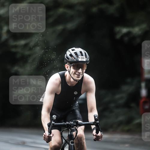 13.09.2026 - Stadtparktriathlon H.Heesch http://msf.ph/oto/10373906 13.09.2026 13:30:06 Radfahren 1378, 1391, 1413, 1447, 1510 meine-sportfotos.de
