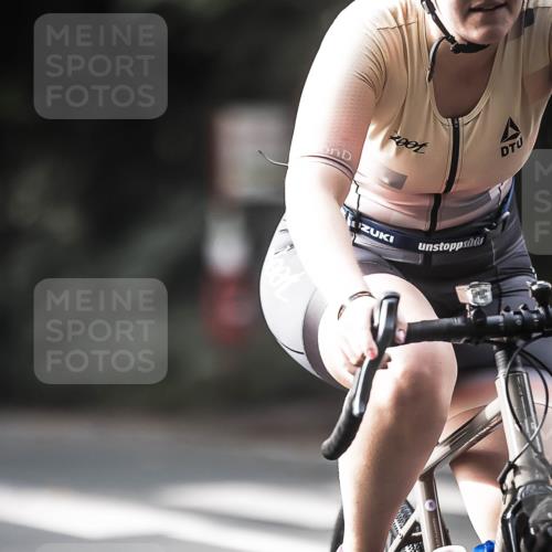 13.09.2026 - Stadtparktriathlon H.Heesch http://msf.ph/oto/10373916 13.09.2026 10:53:51 Radfahren 346, 385, 389, 419, 452, 460, 533 meine-sportfotos.de