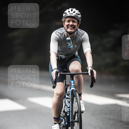 13.09.2026 - Stadtparktriathlon H.Heesch http://msf.ph/oto/10373943 13.09.2026 10:24:17 Radfahren 306, 320, 409, 445 meine-sportfotos.de