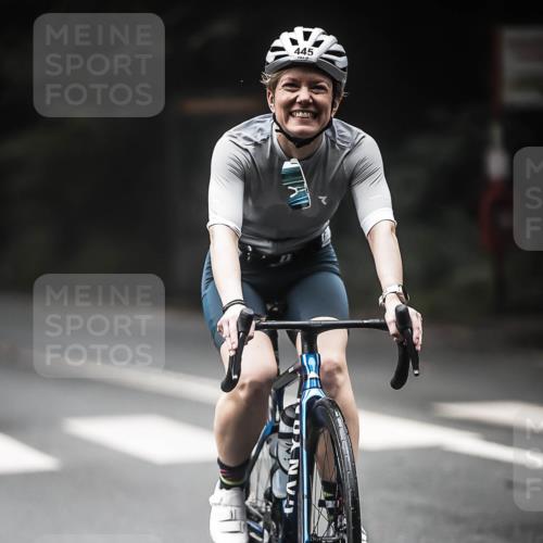 13.09.2026 - Stadtparktriathlon H.Heesch http://msf.ph/oto/10373950 13.09.2026 10:24:17 Radfahren 306, 320, 409, 445 meine-sportfotos.de