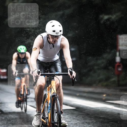 13.09.2026 - Stadtparktriathlon H.Heesch http://msf.ph/oto/10373980 13.09.2026 12:10:34 Radfahren 859, 926, 946, 987, 1033 meine-sportfotos.de