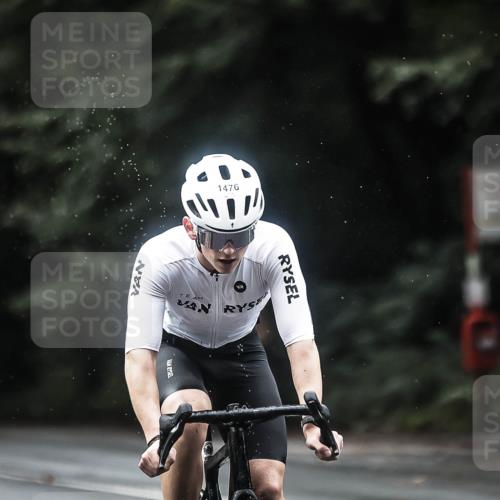 13.09.2026 - Stadtparktriathlon H.Heesch http://msf.ph/oto/10373984 13.09.2026 13:30:15 Radfahren 1378, 1457, 1466, 1476, 1510 meine-sportfotos.de