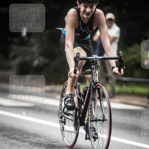 13.09.2026 - Stadtparktriathlon H.Heesch http://msf.ph/oto/10374037 13.09.2026 13:30:29 Radfahren 1310, 1524 meine-sportfotos.de