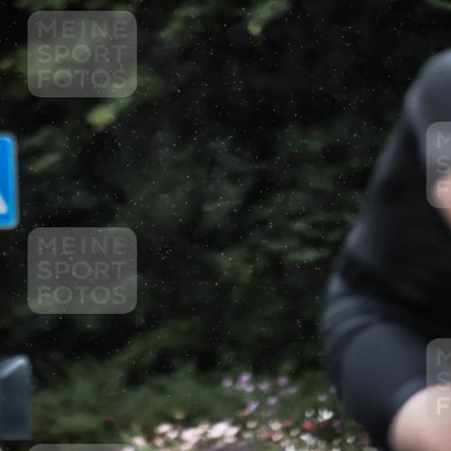 13.09.2026 - Stadtparktriathlon H.Heesch http://msf.ph/oto/10374047 13.09.2026 12:10:37 Radfahren 859, 926, 946, 987, 1030, 1033, 1060 meine-sportfotos.de