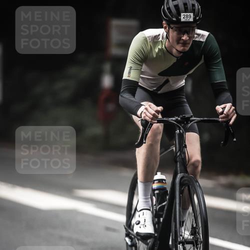 13.09.2026 - Stadtparktriathlon H.Heesch http://msf.ph/oto/10374055 13.09.2026 10:24:32 Radfahren 236, 287, 289, 343 meine-sportfotos.de