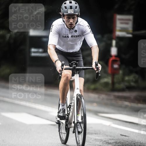 13.09.2026 - Stadtparktriathlon H.Heesch http://msf.ph/oto/10374056 13.09.2026 13:30:35 Radfahren 1310 meine-sportfotos.de