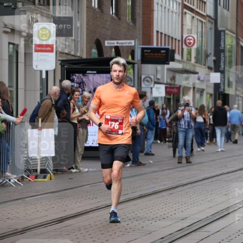13.09.2026 - 21. swb-Marathon Bremen Strokosch-Dieckow http://msf.ph/oto/10374077 13.09.2026 12:22:45 Ziel 176 meine-sportfotos.de