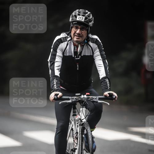 13.09.2026 - Stadtparktriathlon H.Heesch http://msf.ph/oto/10374132 13.09.2026 10:24:38 Radfahren 287, 289, 313, 348 meine-sportfotos.de